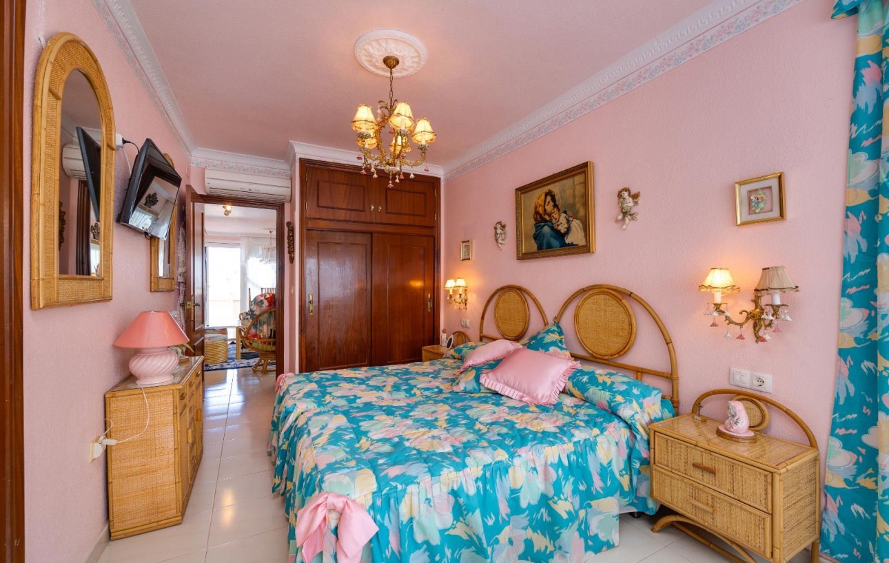 Sale - Apartment - Torrevieja - La Mata