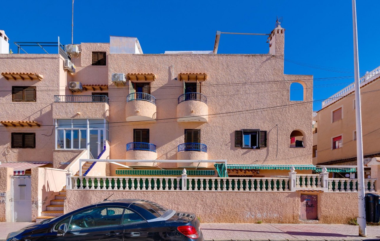 Sale - Bungalow Planta Alta - Torrevieja - La Mata