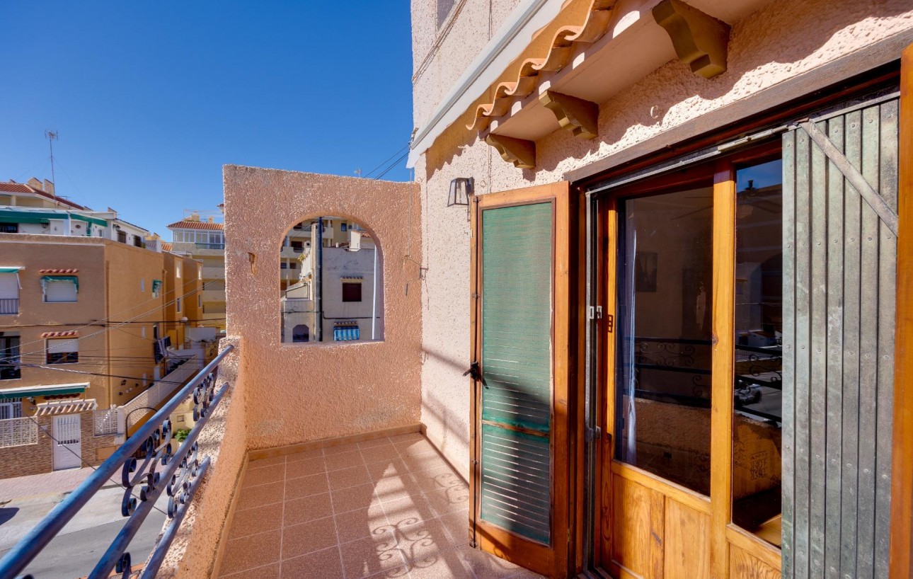 Sale - Bungalow Planta Alta - Torrevieja - La Mata