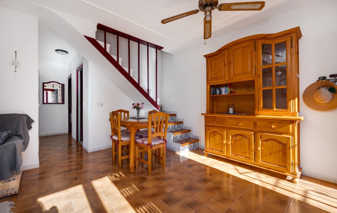 Sale - Bungalow Planta Alta - Torrevieja - La Mata