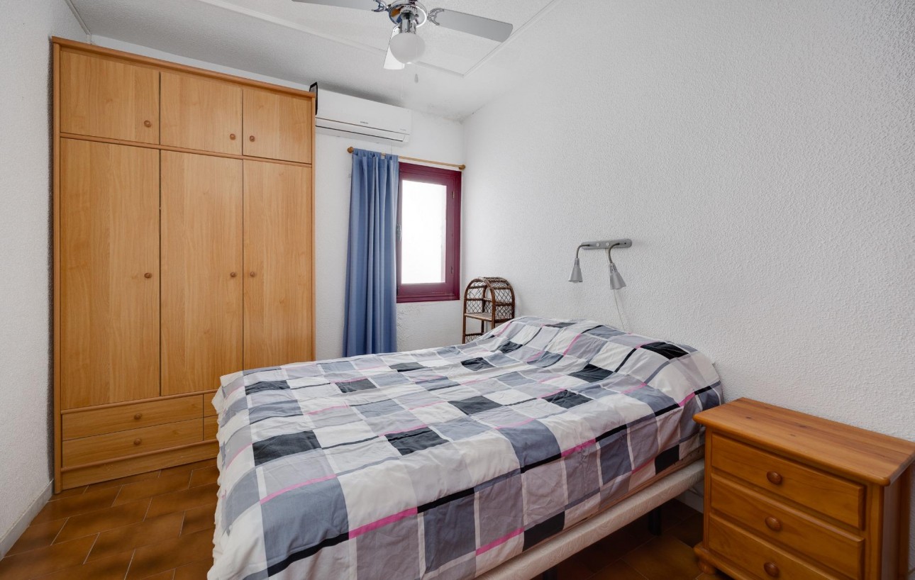 Sale - Bungalow Planta Alta - Torrevieja - La Mata
