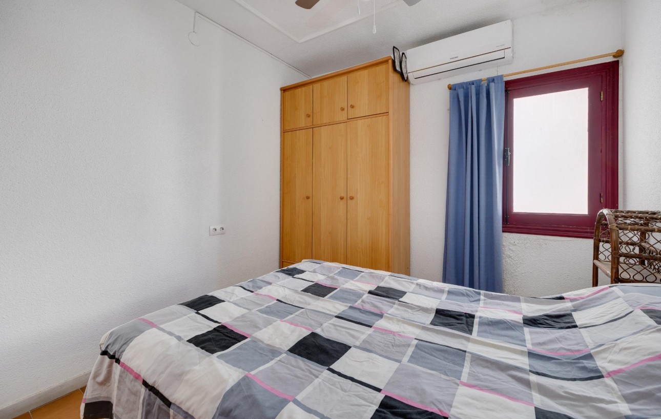 Sale - Bungalow Planta Alta - Torrevieja - La Mata