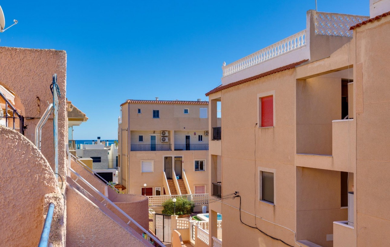 Sale - Bungalow Planta Alta - Torrevieja - La Mata