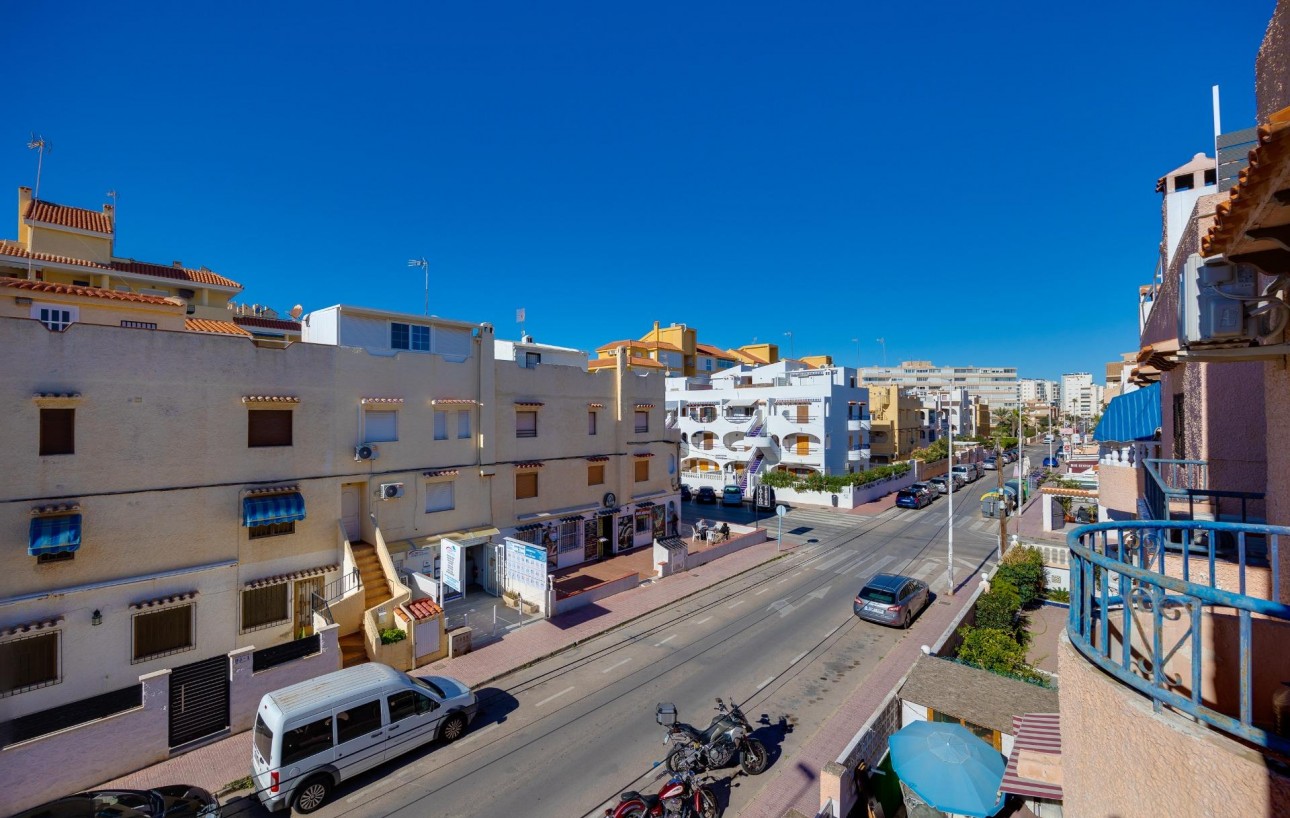 Sale - Bungalow Planta Alta - Torrevieja - La Mata