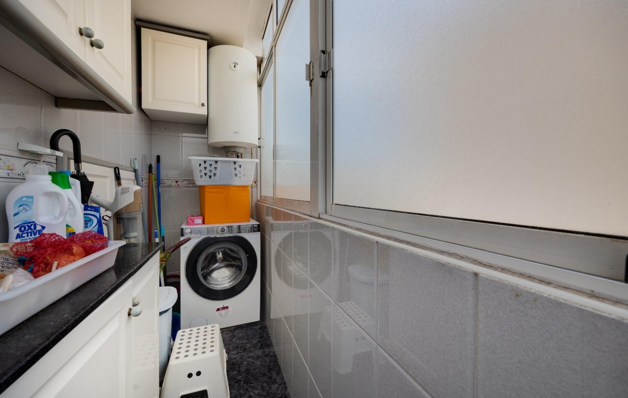 Resale - Wohnung - Torrevieja - Centro