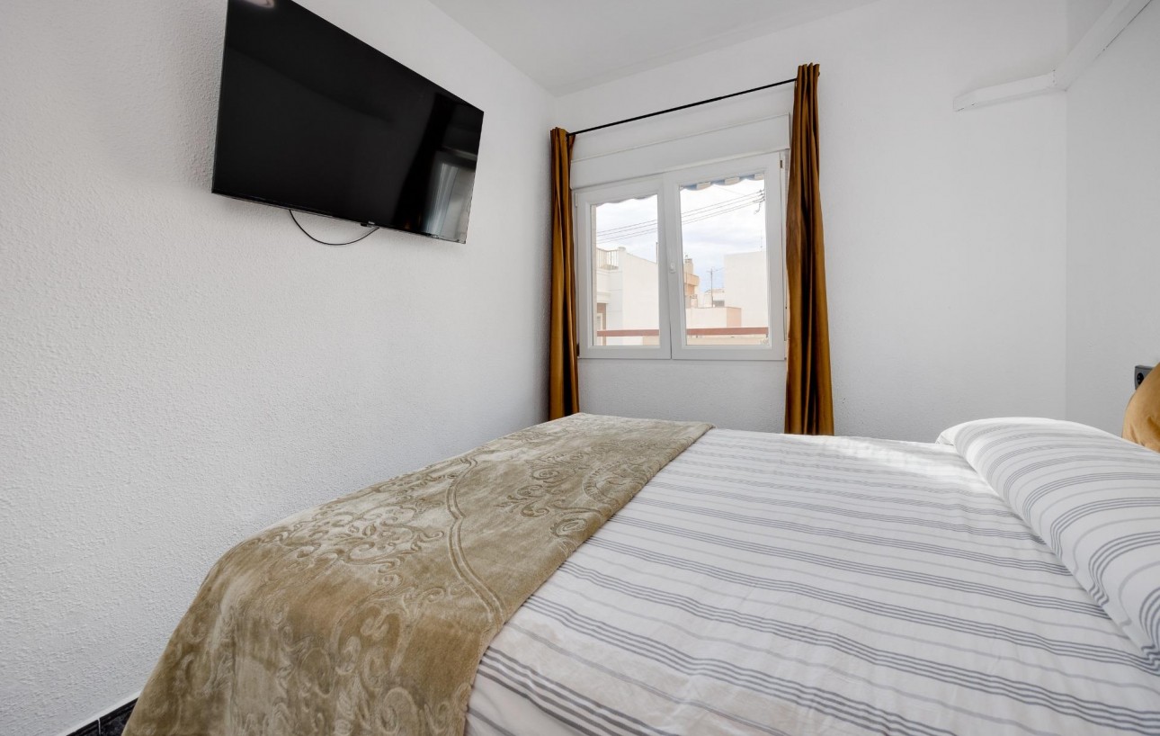 Resale - Wohnung - Torrevieja - Centro