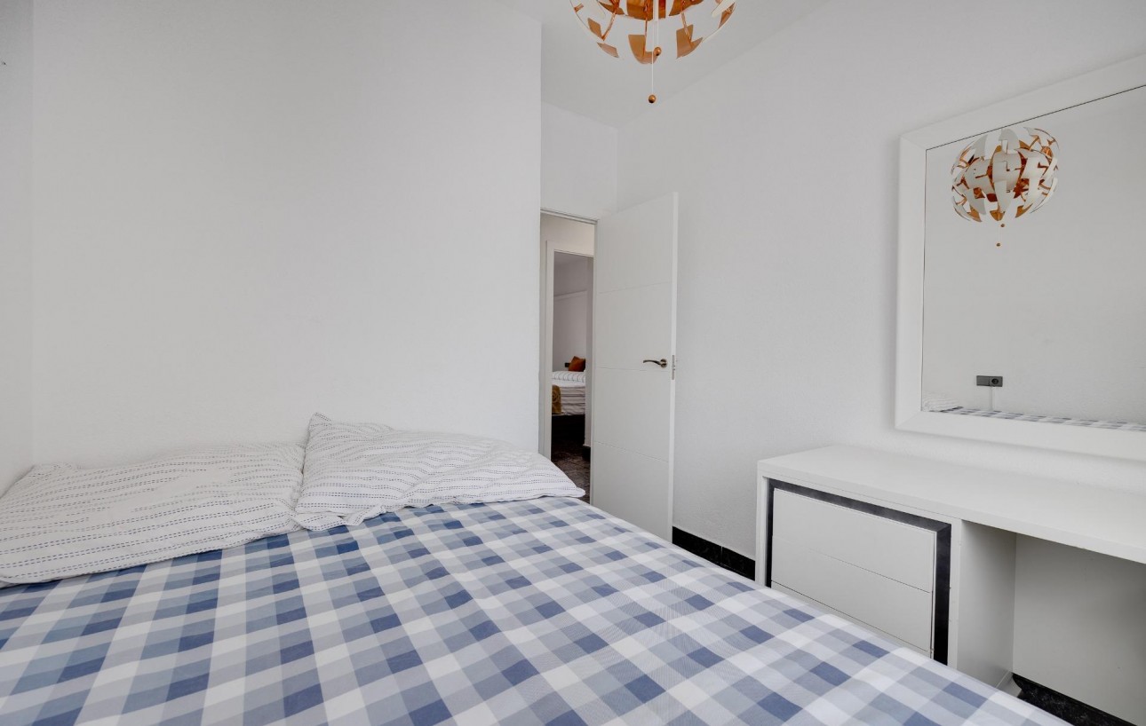 Resale - Wohnung - Torrevieja - Centro