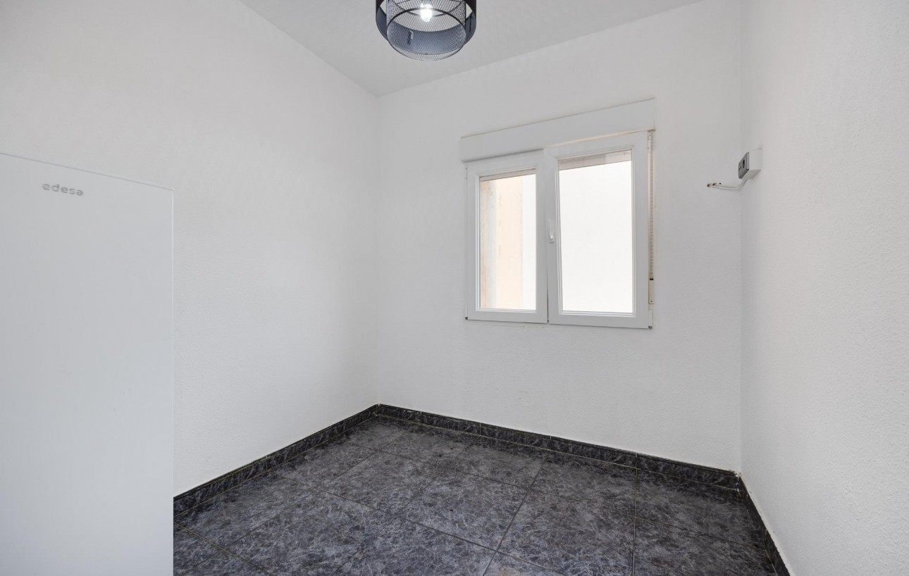 Resale - Wohnung - Torrevieja - Centro