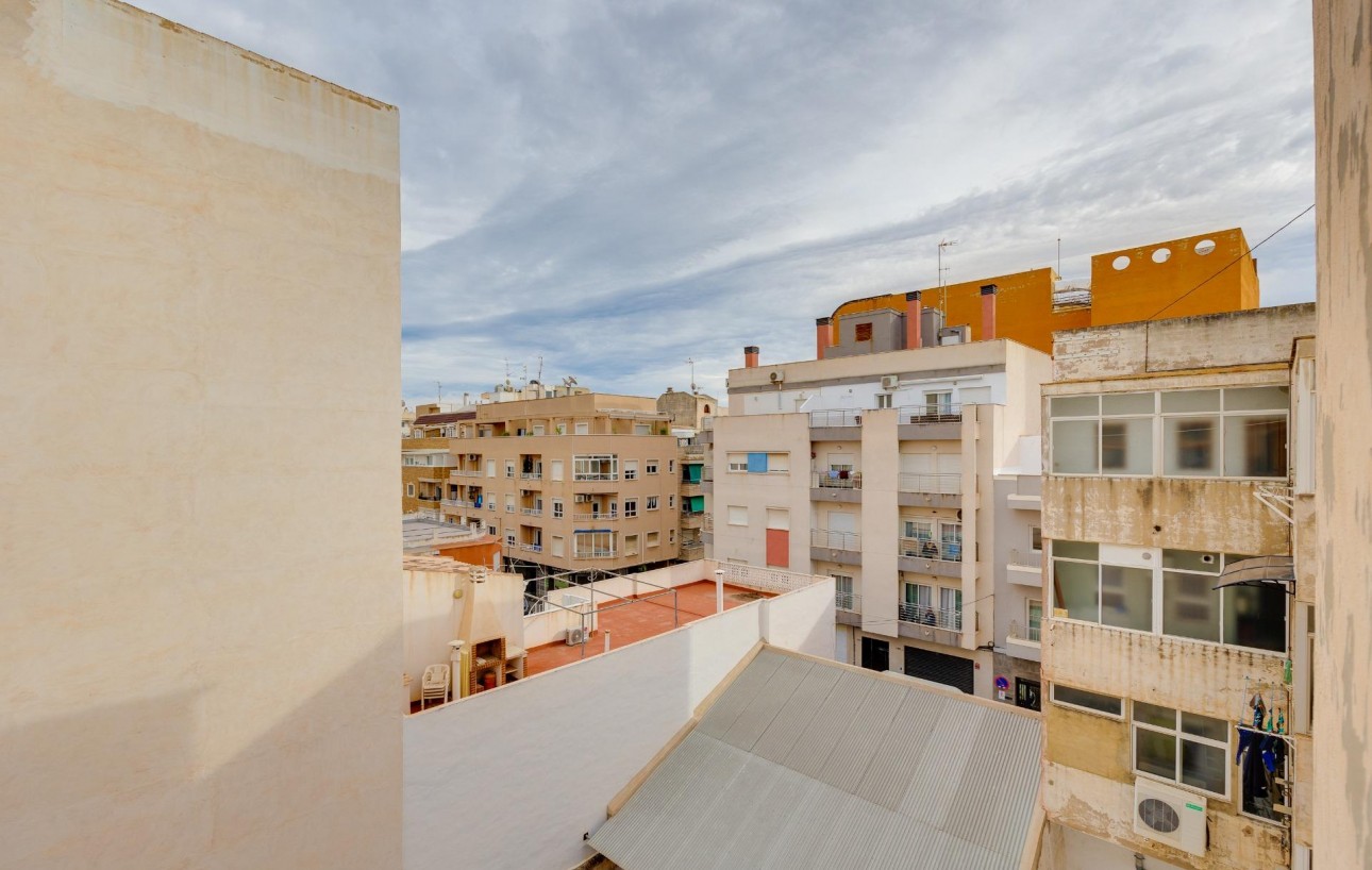 Resale - Wohnung - Torrevieja - Centro