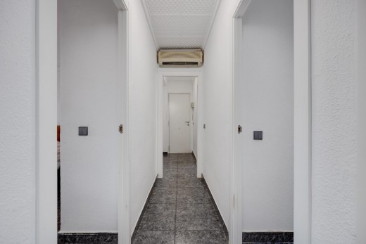 Resale - Wohnung - Torrevieja - Centro