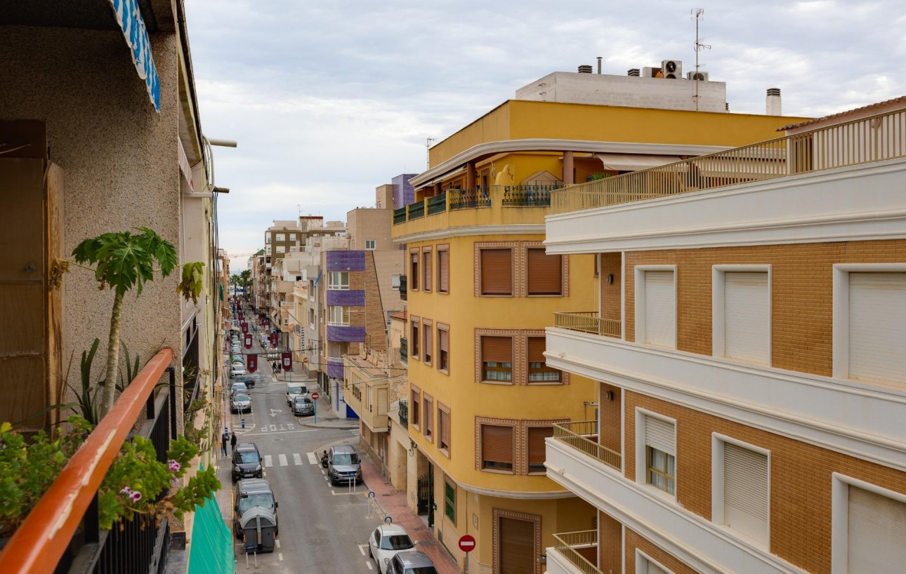 Resale - Wohnung - Torrevieja - Centro