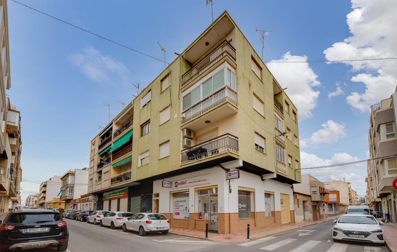 Resale - Wohnung - Torrevieja - Centro