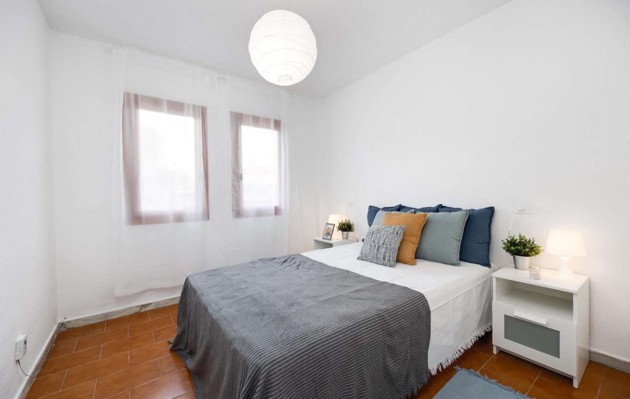 Revente - Appartement - Torrevieja - Calas blanca