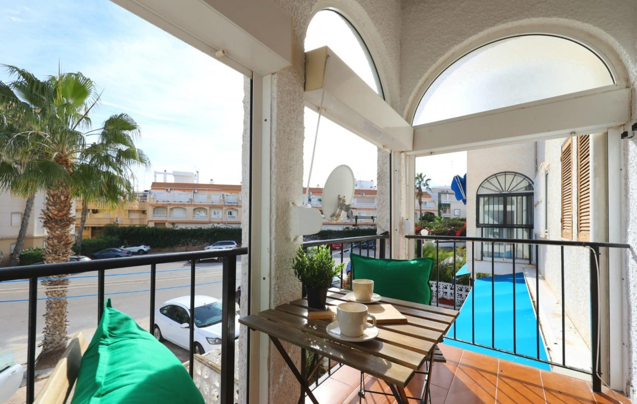 Revente - Appartement - Torrevieja - Calas blanca