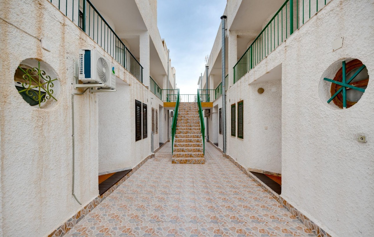 Revente - Appartement - Torrevieja - Calas blanca