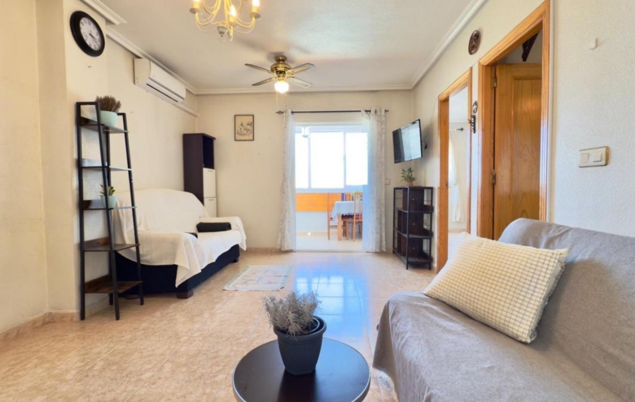Resale - Lägenhet - Torrevieja - Centro