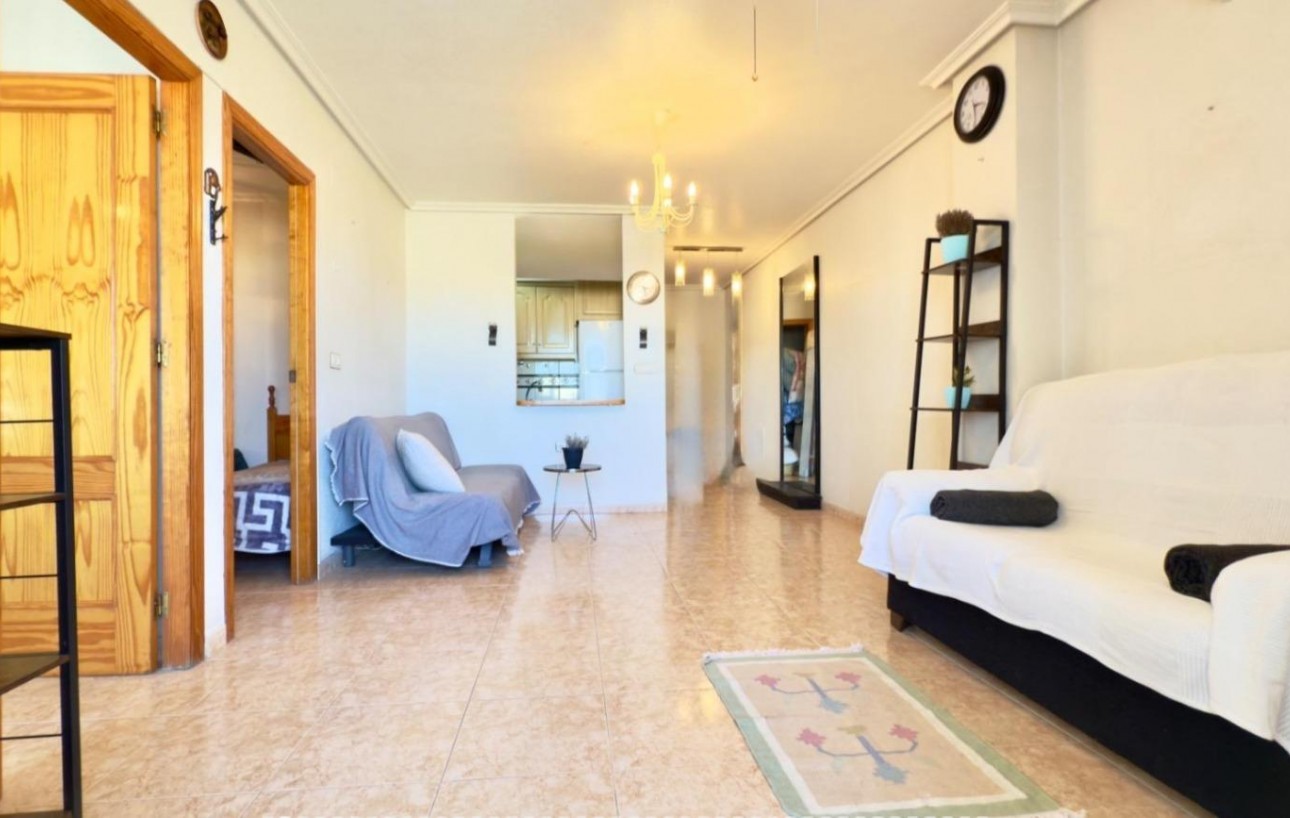 Resale - Lägenhet - Torrevieja - Centro