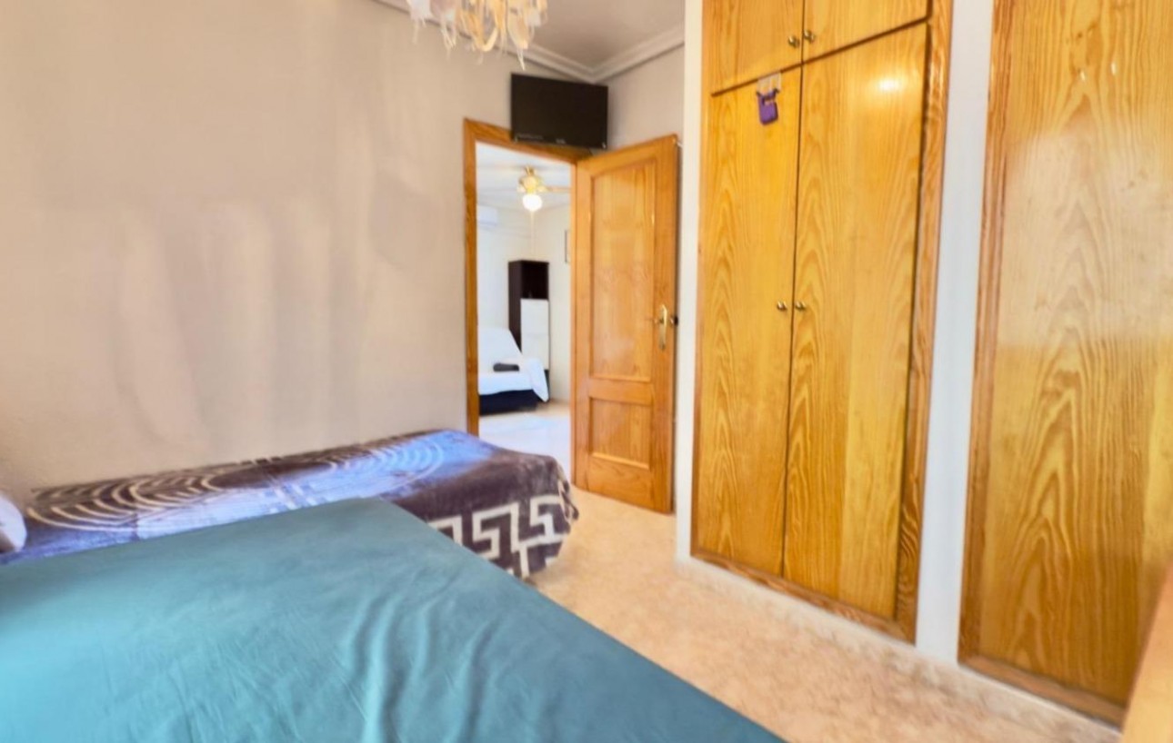 Resale - Lägenhet - Torrevieja - Centro