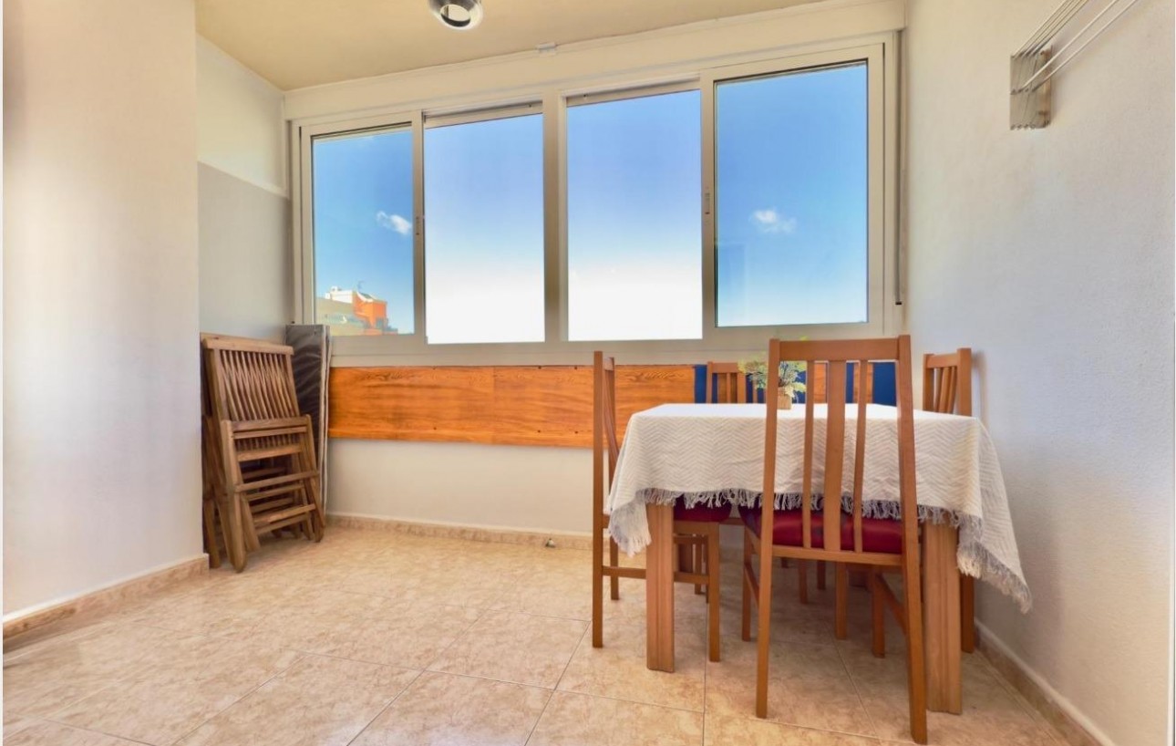 Resale - Lägenhet - Torrevieja - Centro