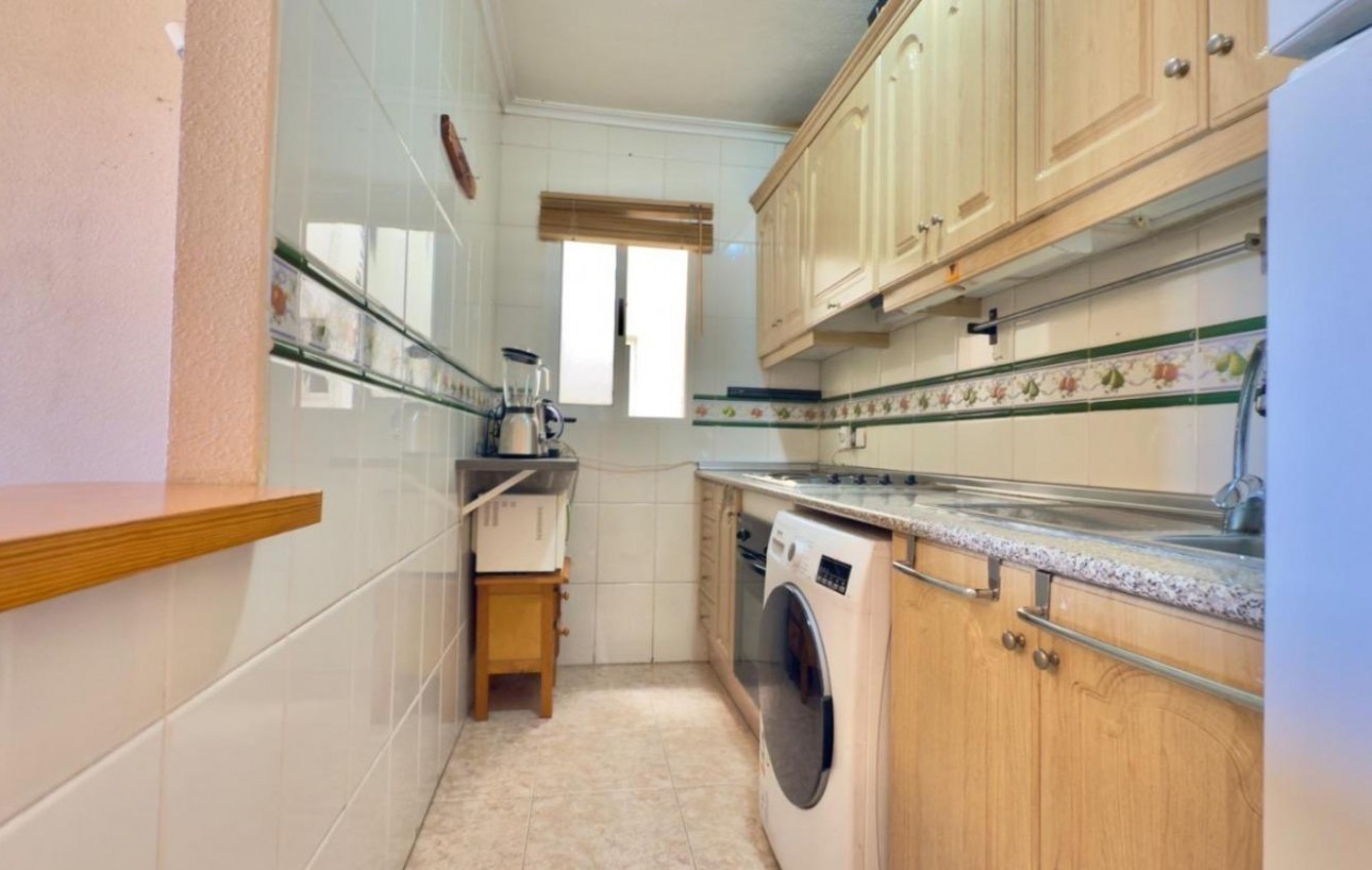 Resale - Lägenhet - Torrevieja - Centro