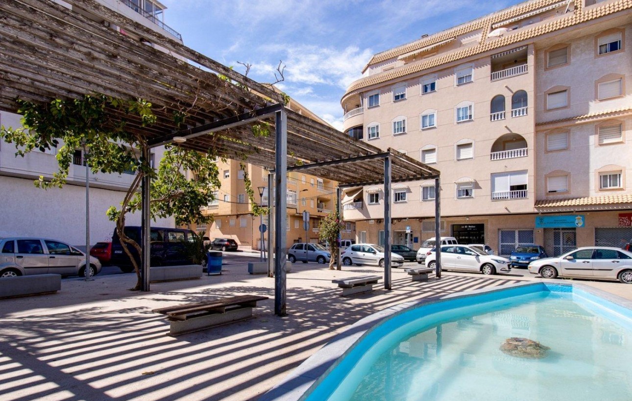 Resale - Lägenhet - Torrevieja - Centro