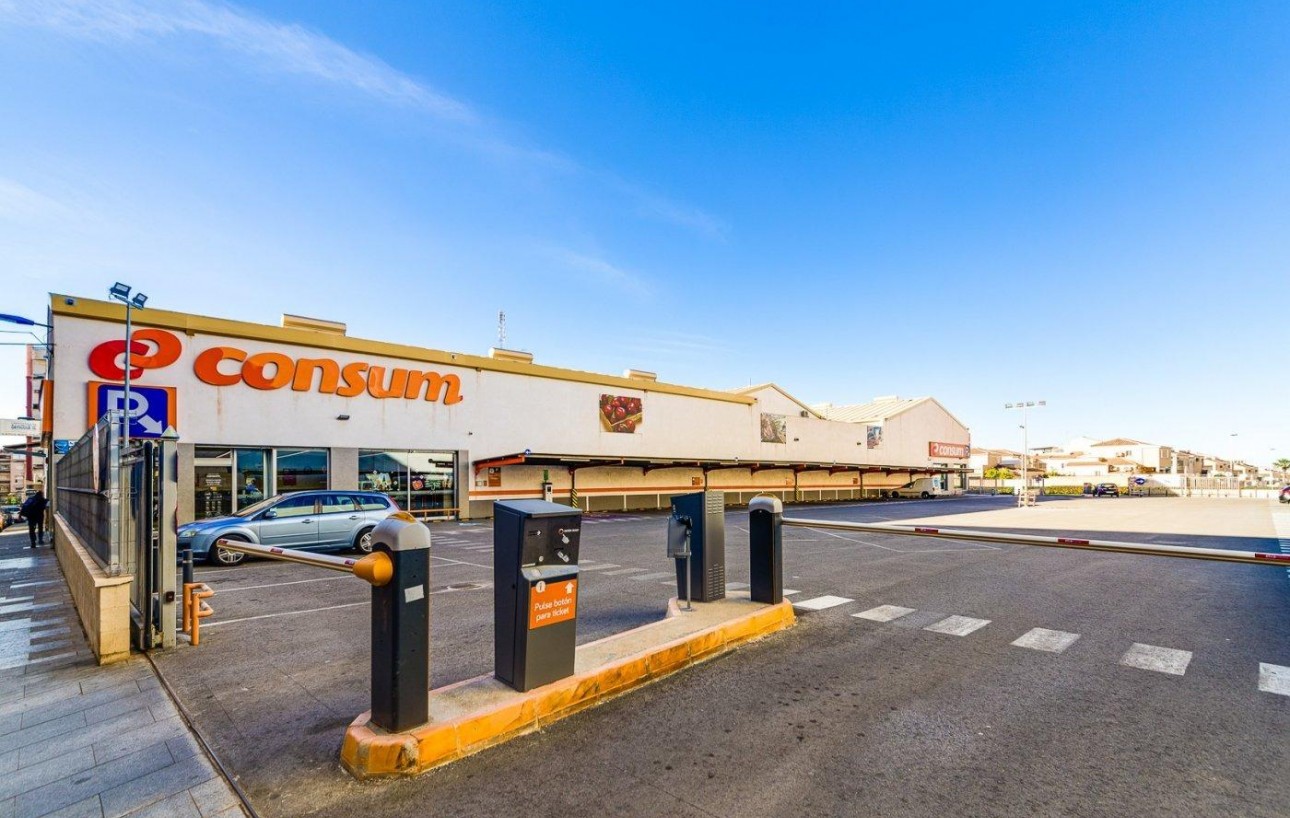 Resale - Lägenhet - Torrevieja - Centro