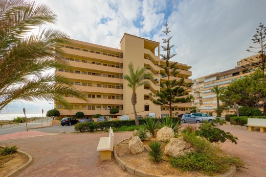 Sale - Apartment - Torrevieja - Cabo cervera