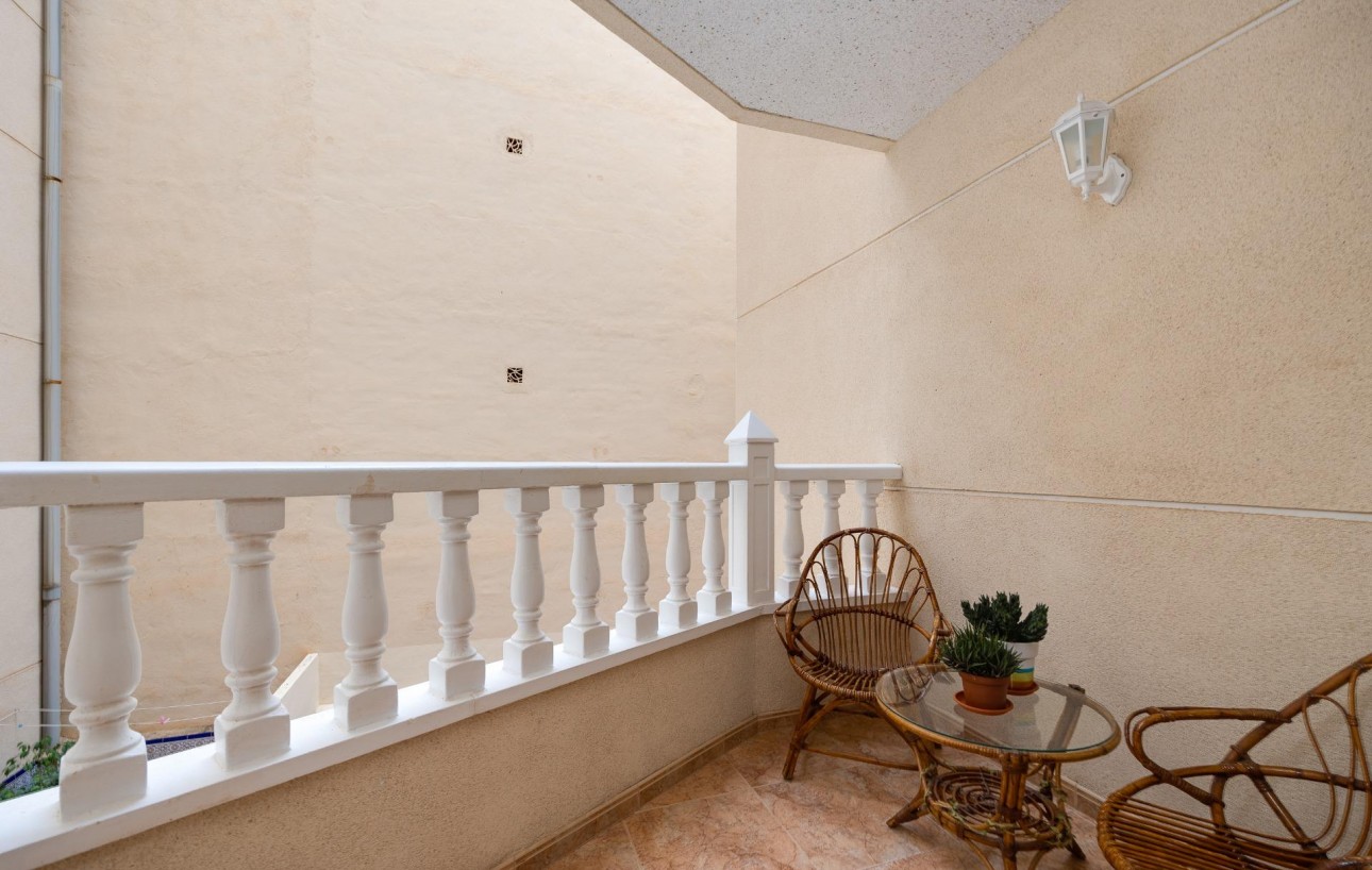 Venta - Apartamento - Torrevieja - Playa del cura