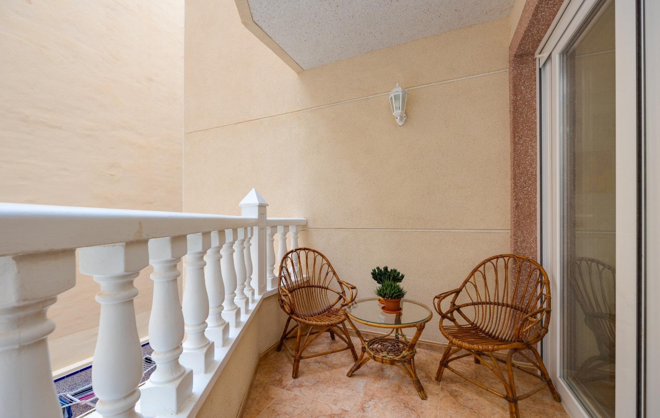 Venta - Apartamento - Torrevieja - Playa del cura
