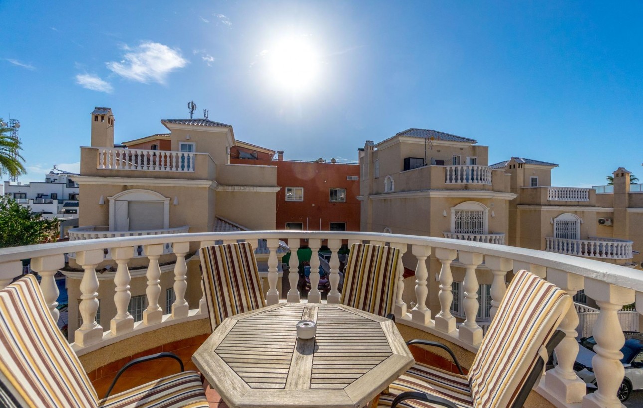 Venta - Casa Tipo Dúplex - Orihuela Costa - Los Altos