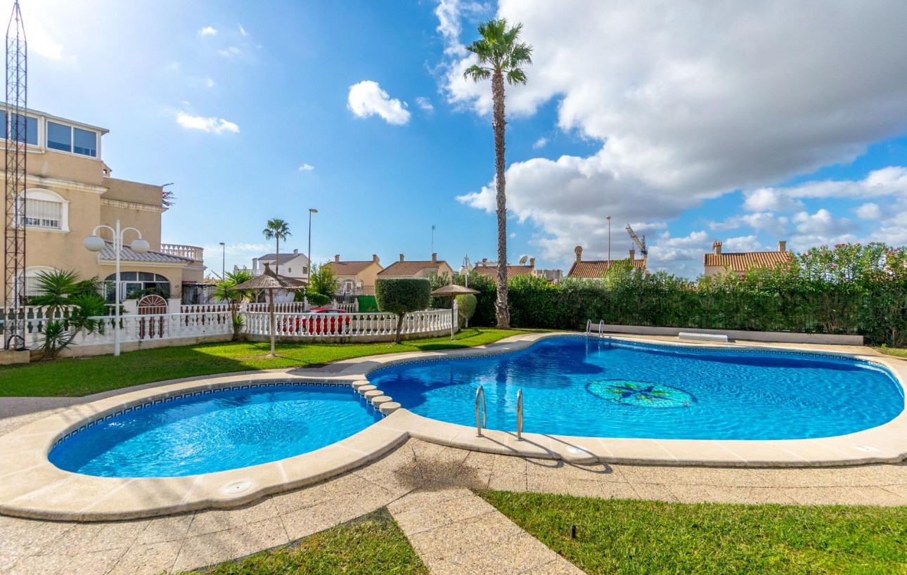 Venta - Casa Tipo Dúplex - Orihuela Costa - Los Altos