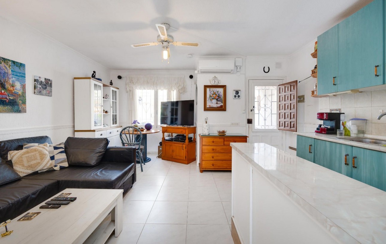 Resale - Casa - Torrevieja - Los Frutales