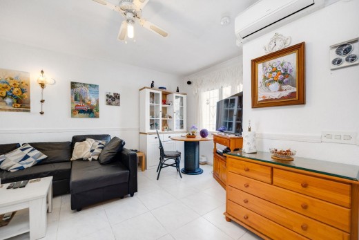 Resale - Casa - Torrevieja - Los Frutales