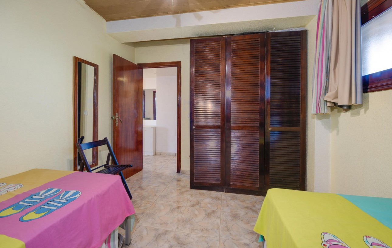 Resale - Lägenhet - Guardamar del Segura - Urbanizaciones