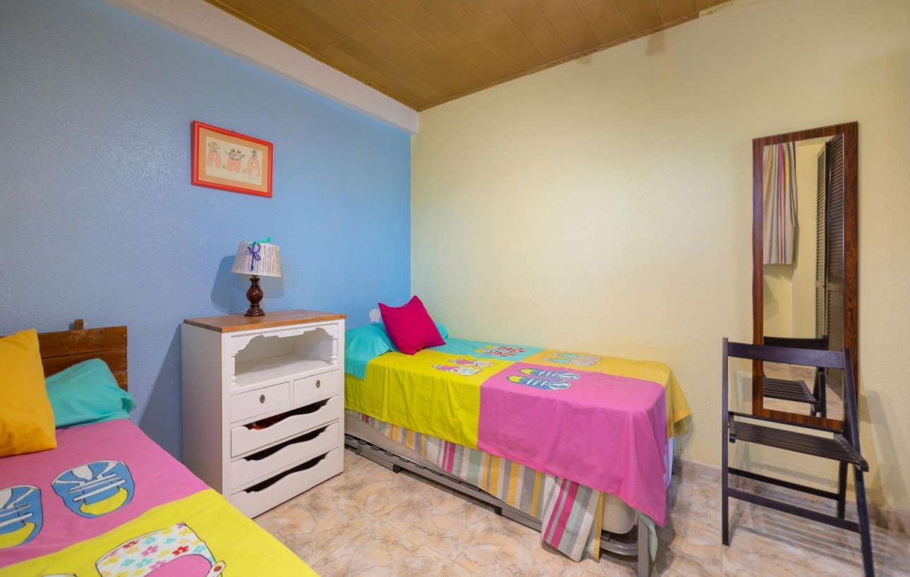 Resale - Lägenhet - Guardamar del Segura - Urbanizaciones