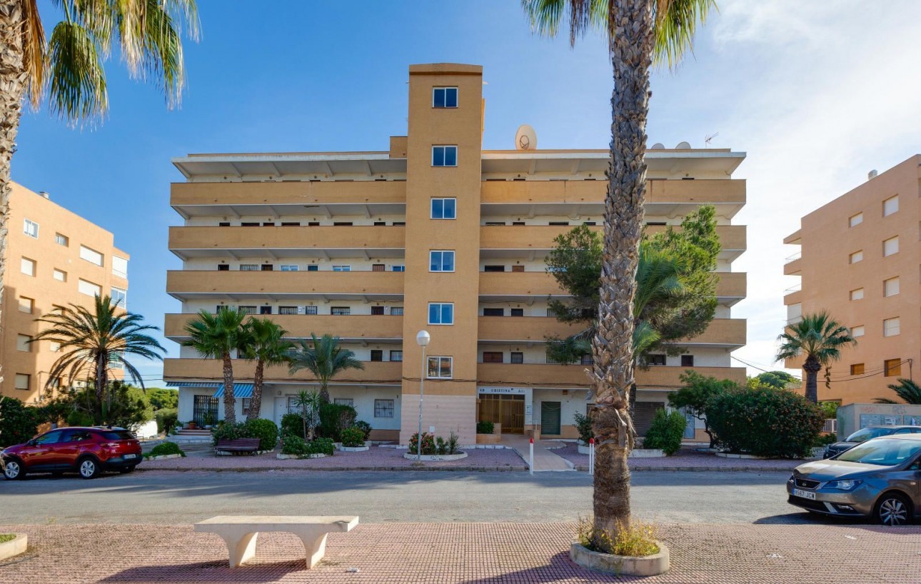 Resale - Lägenhet - Guardamar del Segura - Urbanizaciones