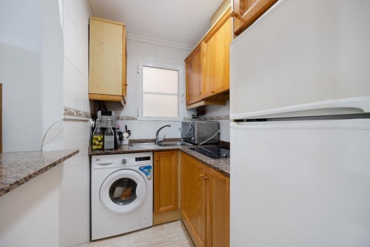 Resale - Lägenhet - Torrevieja - Playa del cura