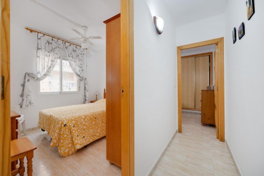 Resale - Lägenhet - Torrevieja - Playa del cura