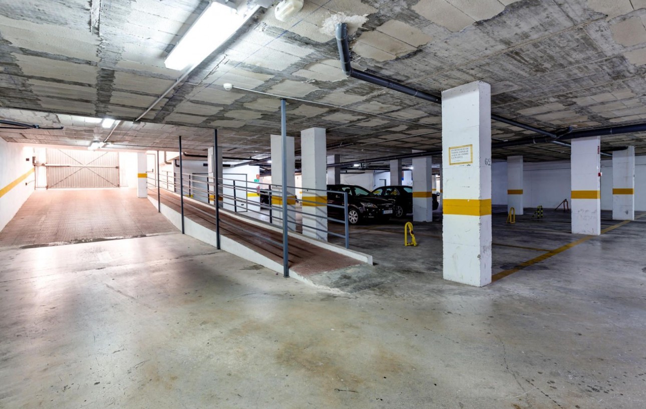 Resale - Lägenhet - Torrevieja - Playa del cura