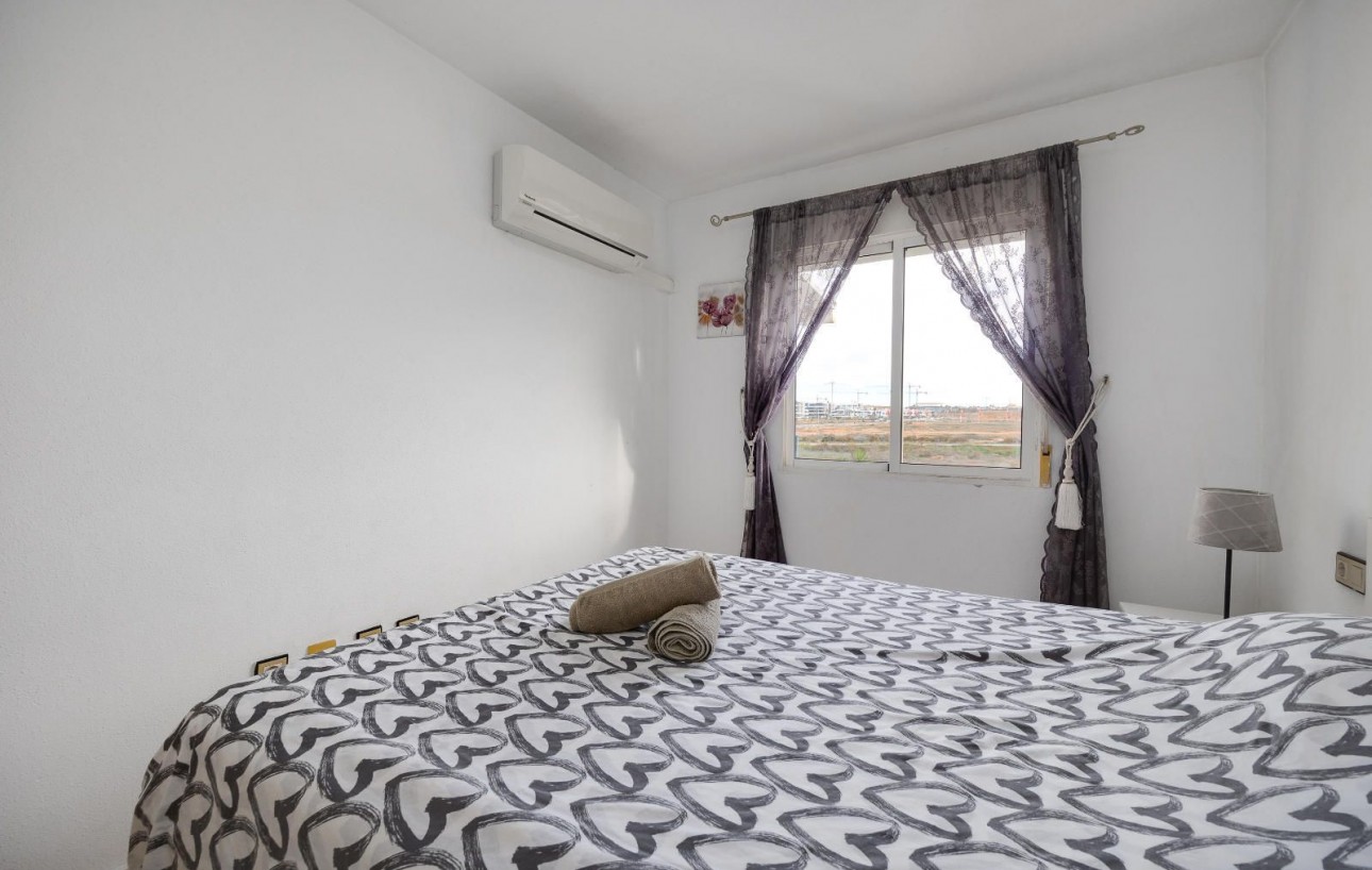Resale - Bungalow Planta Alta - Torrevieja - La Siesta - El Salado - Torreta