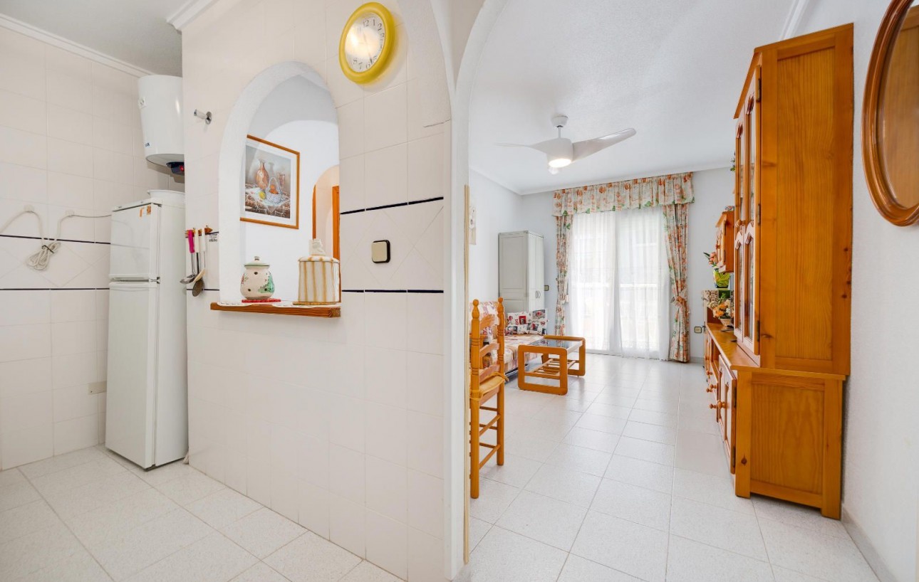 Resale - Lägenhet - Torrevieja - Acequion