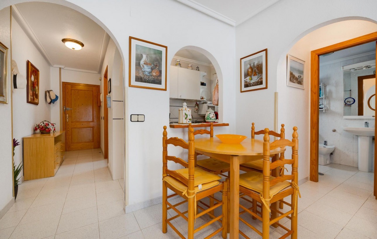 Resale - Lägenhet - Torrevieja - Acequion