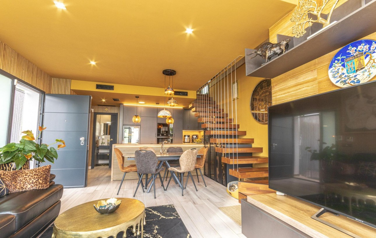 Resale - Villa de Lujo - Orihuela Costa - Lomas de Cabo Roig