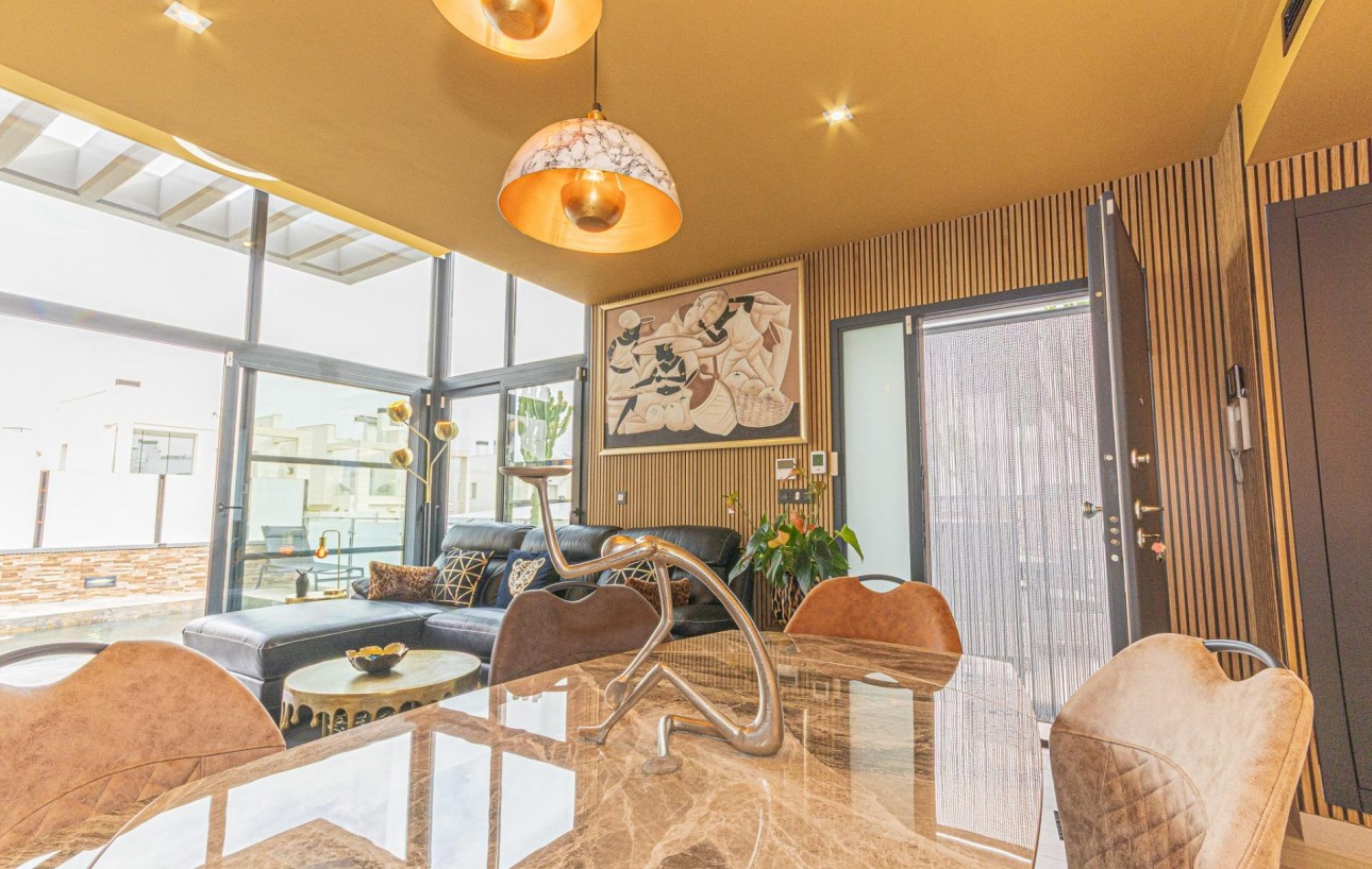 Resale - Villa de Lujo - Orihuela Costa - Lomas de Cabo Roig