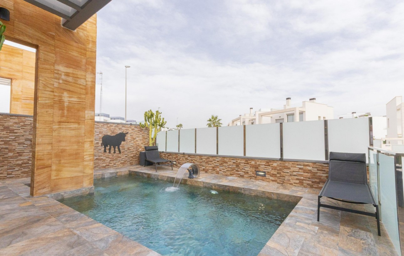 Resale - Villa de Lujo - Orihuela Costa - Lomas de Cabo Roig