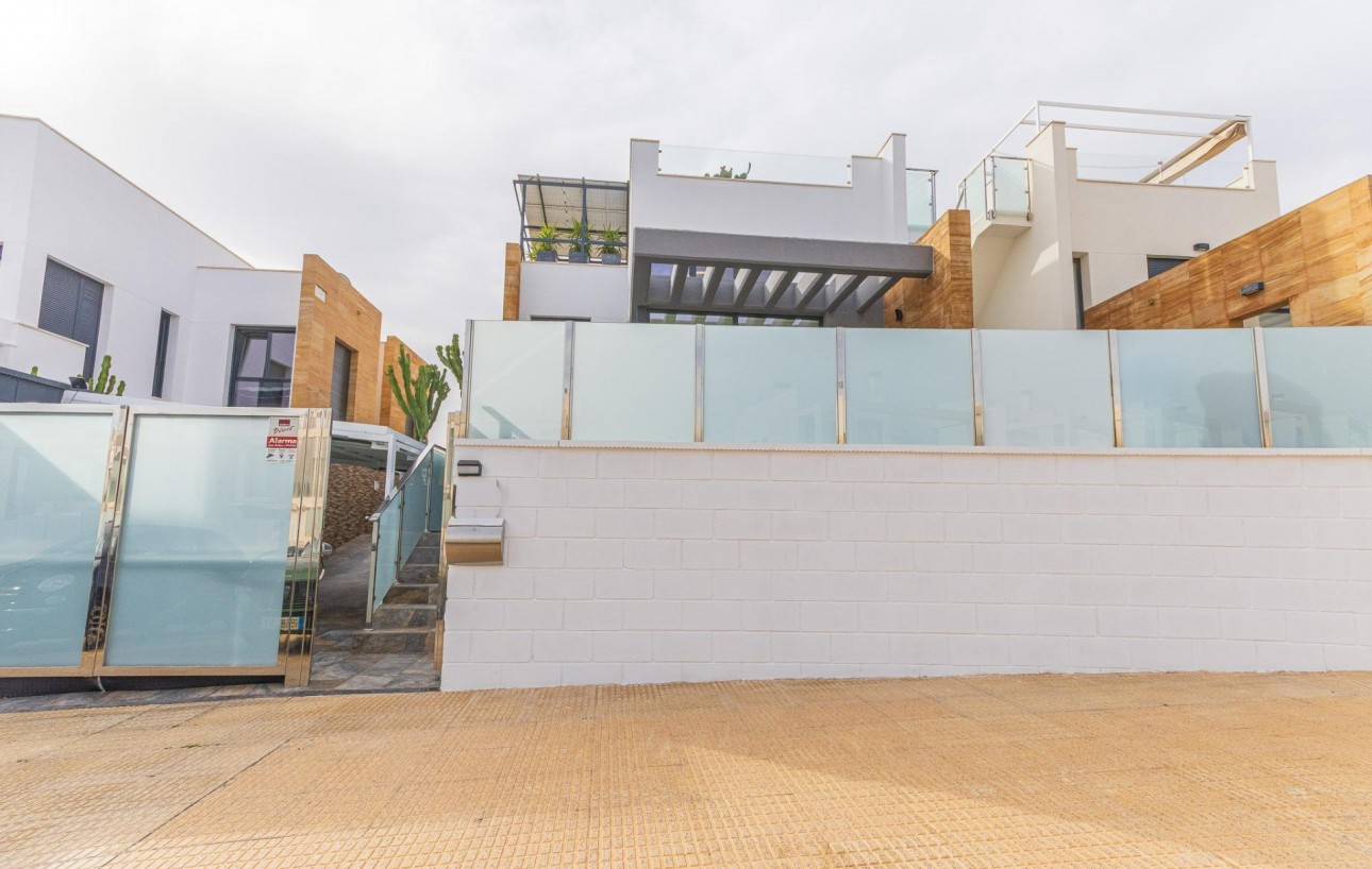 Resale - Villa de Lujo - Orihuela Costa - Lomas de Cabo Roig