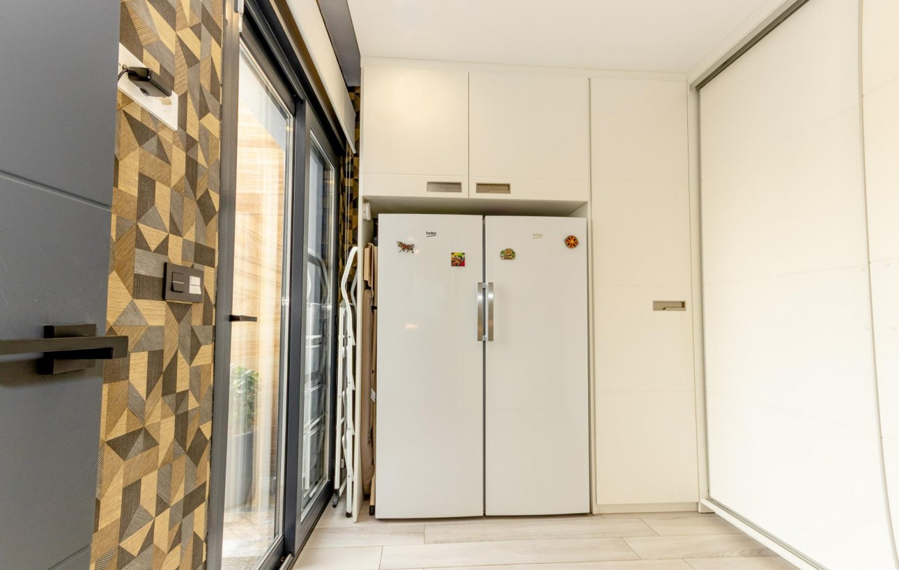 Resale - Villa de Lujo - Orihuela Costa - Lomas de Cabo Roig