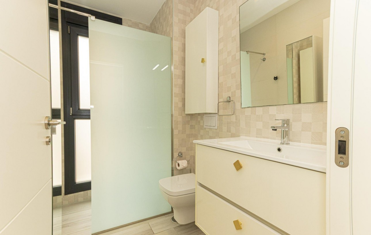 Resale - Villa de Lujo - Orihuela Costa - Lomas de Cabo Roig