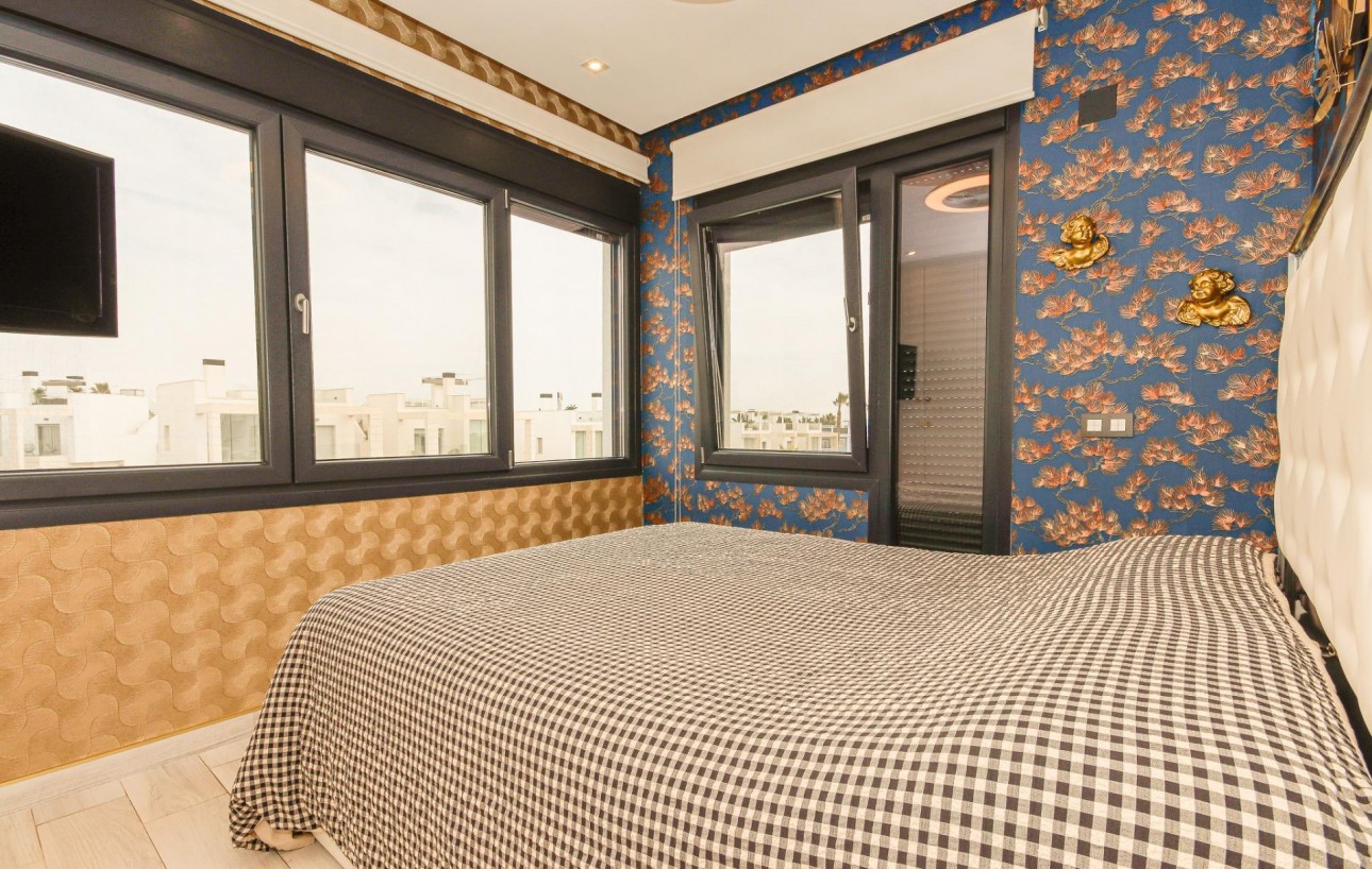 Resale - Villa de Lujo - Orihuela Costa - Lomas de Cabo Roig