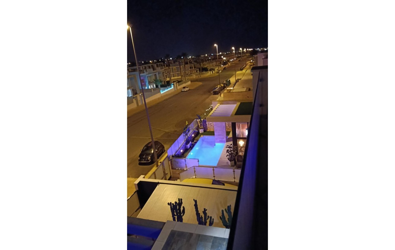 Resale - Villa de Lujo - Orihuela Costa - Lomas de Cabo Roig